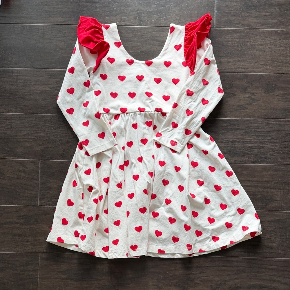 Girls' White Dress with Red Heart Print and Ruffle Sleeves